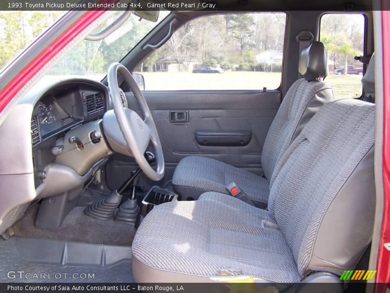 Garnet Red Pearl / Gray 1993 Toyota Pickup Deluxe Extended Cab 4x4