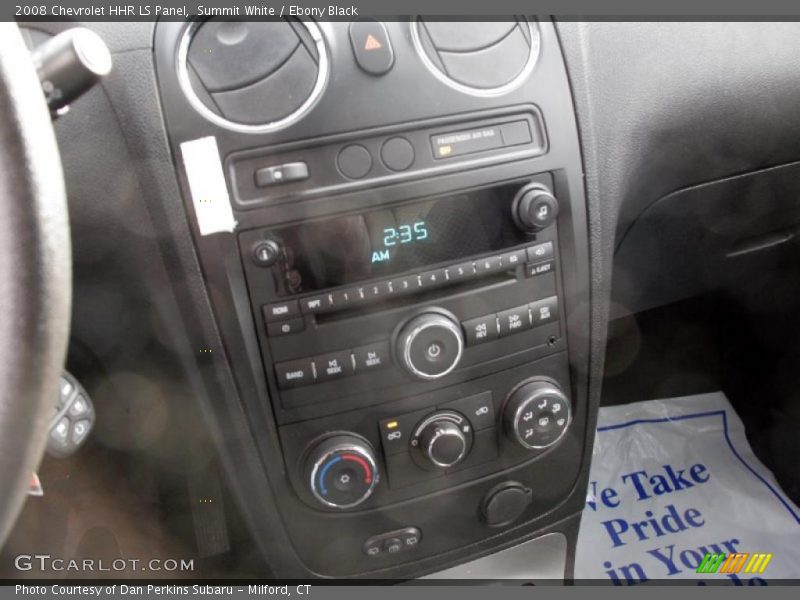 Summit White / Ebony Black 2008 Chevrolet HHR LS Panel