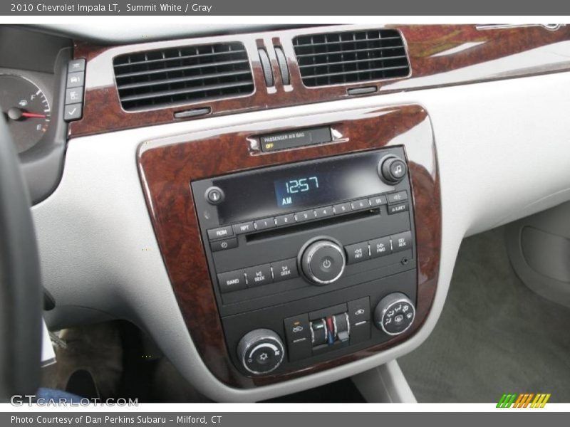 Summit White / Gray 2010 Chevrolet Impala LT
