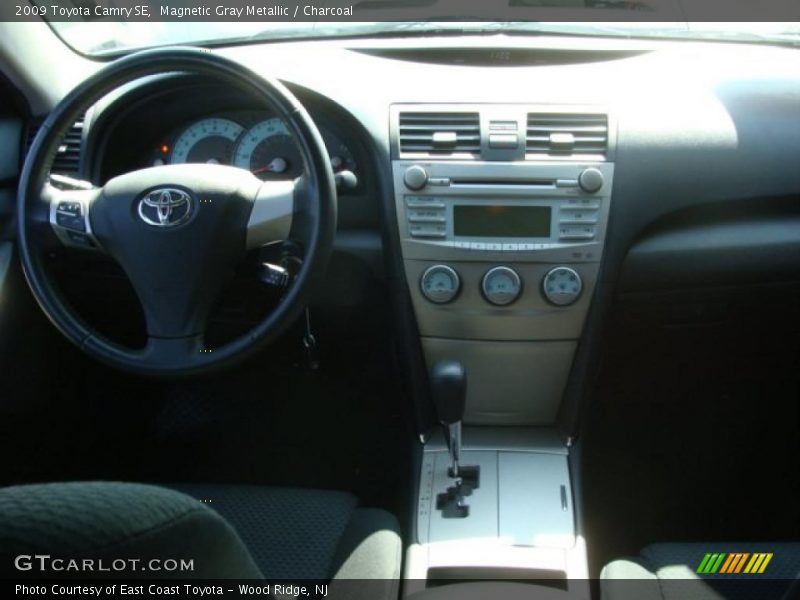 Magnetic Gray Metallic / Charcoal 2009 Toyota Camry SE