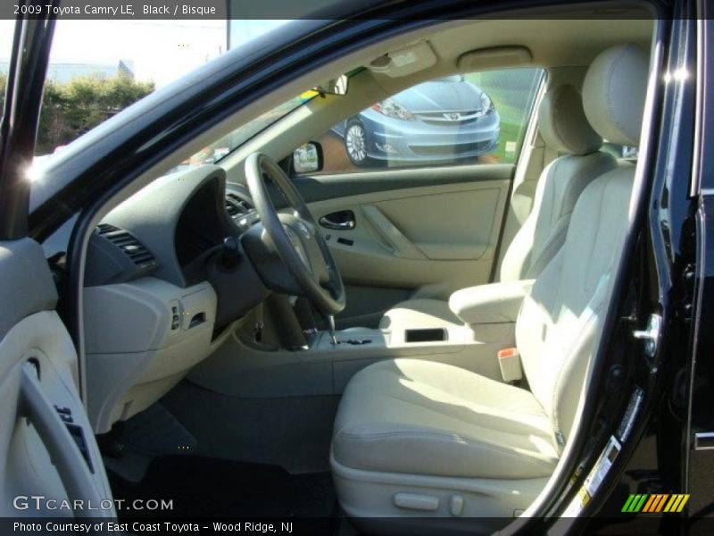 Black / Bisque 2009 Toyota Camry LE