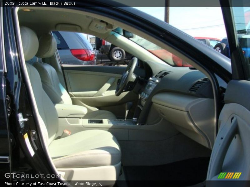 Black / Bisque 2009 Toyota Camry LE