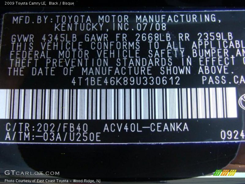 Black / Bisque 2009 Toyota Camry LE