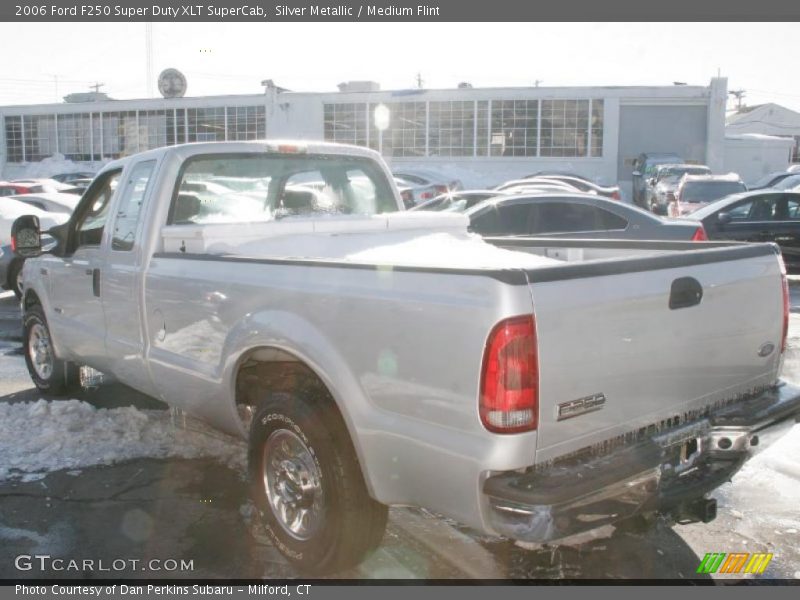 Silver Metallic / Medium Flint 2006 Ford F250 Super Duty XLT SuperCab