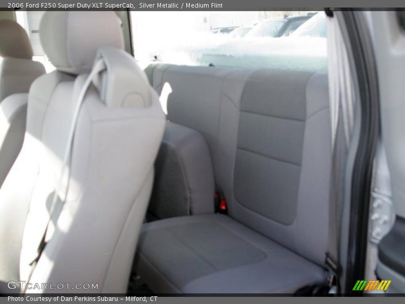 Silver Metallic / Medium Flint 2006 Ford F250 Super Duty XLT SuperCab