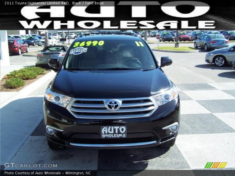 Black / Sand Beige 2011 Toyota Highlander Limited 4WD