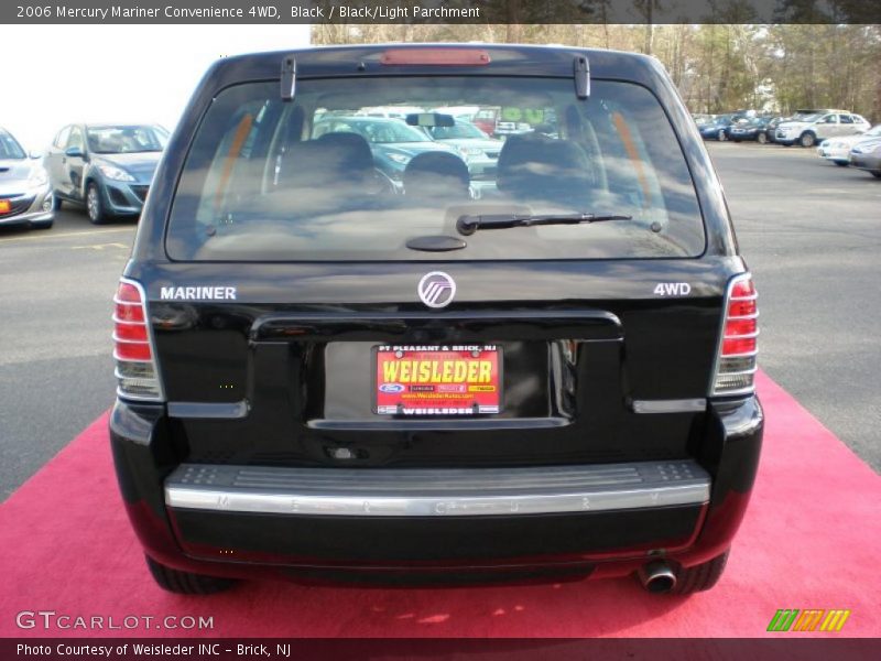 Black / Black/Light Parchment 2006 Mercury Mariner Convenience 4WD