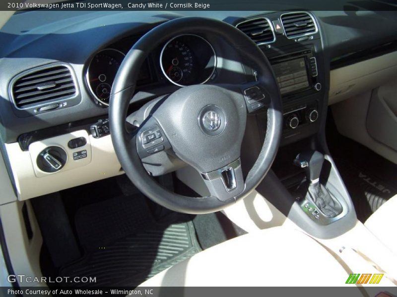 Candy White / Cornsilk Beige 2010 Volkswagen Jetta TDI SportWagen
