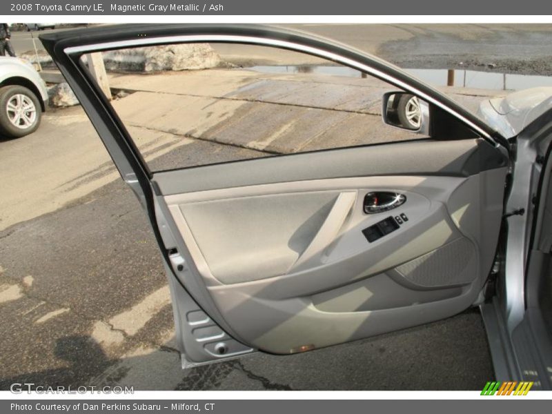 Magnetic Gray Metallic / Ash 2008 Toyota Camry LE