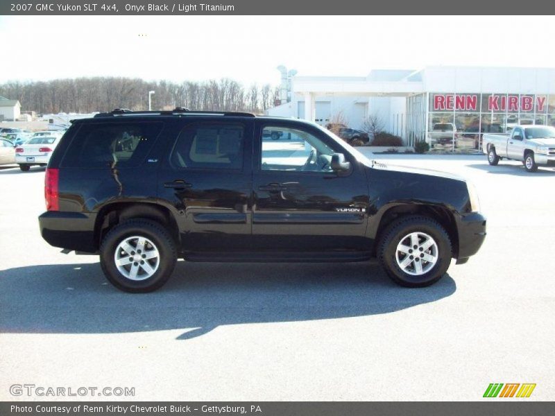 Onyx Black / Light Titanium 2007 GMC Yukon SLT 4x4