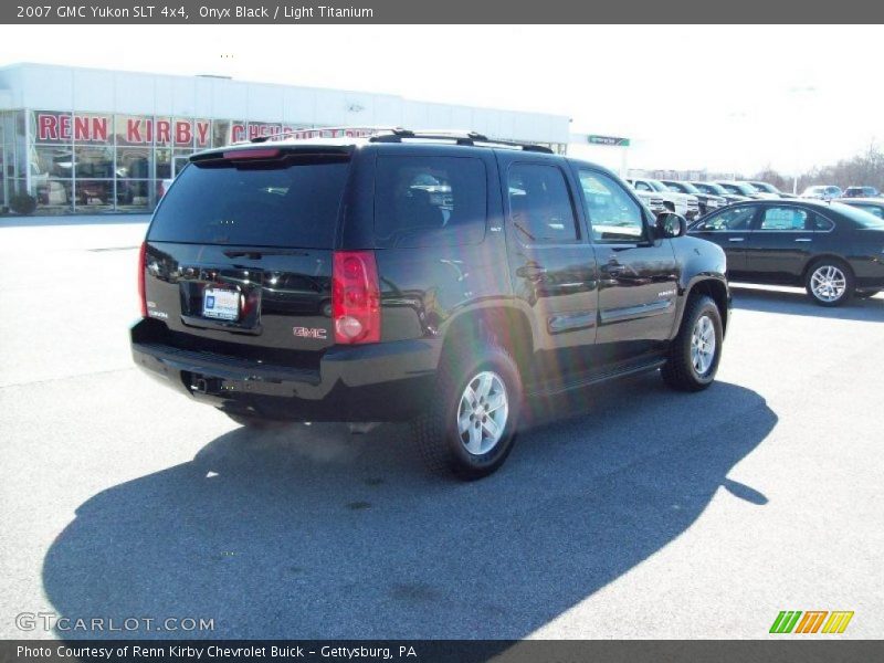 Onyx Black / Light Titanium 2007 GMC Yukon SLT 4x4