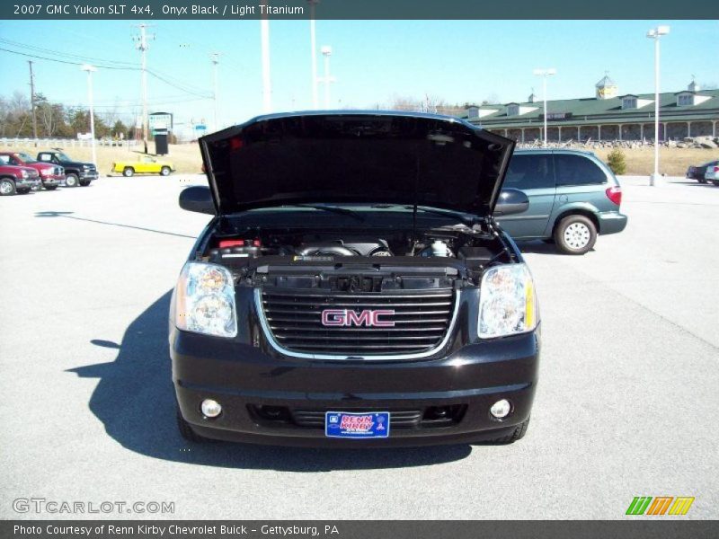 Onyx Black / Light Titanium 2007 GMC Yukon SLT 4x4
