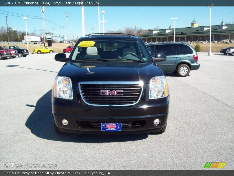 Onyx Black / Light Titanium 2007 GMC Yukon SLT 4x4