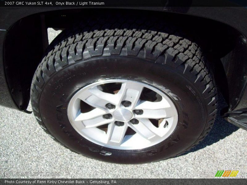 Onyx Black / Light Titanium 2007 GMC Yukon SLT 4x4