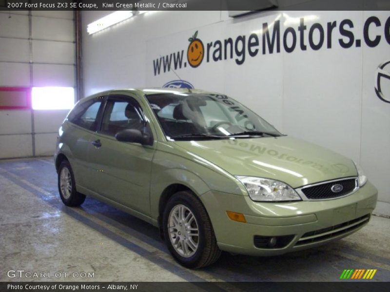 Kiwi Green Metallic / Charcoal 2007 Ford Focus ZX3 SE Coupe