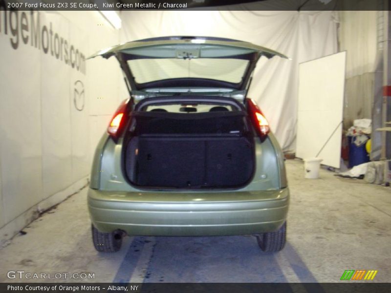 Kiwi Green Metallic / Charcoal 2007 Ford Focus ZX3 SE Coupe