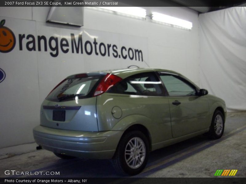 Kiwi Green Metallic / Charcoal 2007 Ford Focus ZX3 SE Coupe