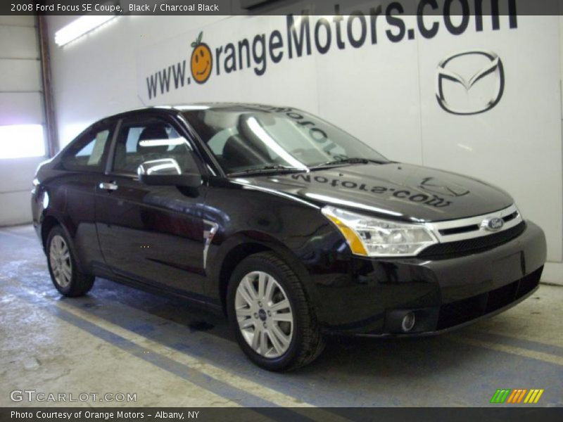 Black / Charcoal Black 2008 Ford Focus SE Coupe