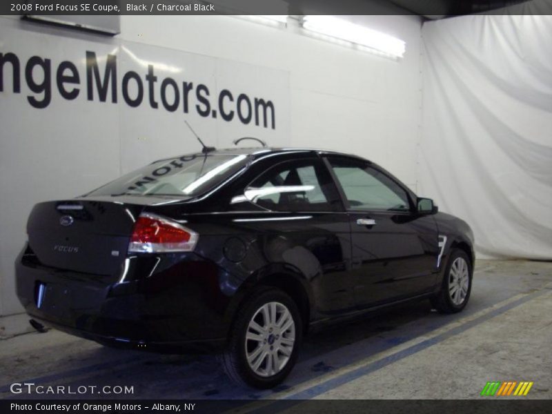 Black / Charcoal Black 2008 Ford Focus SE Coupe