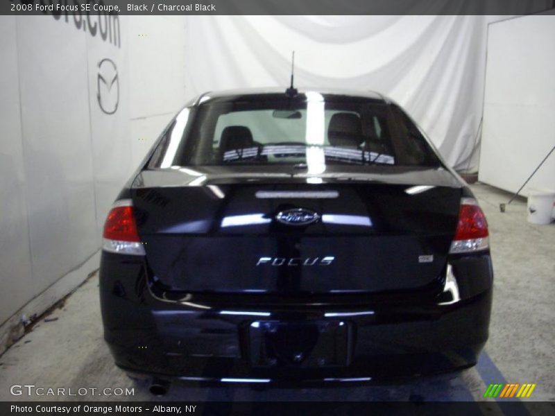 Black / Charcoal Black 2008 Ford Focus SE Coupe