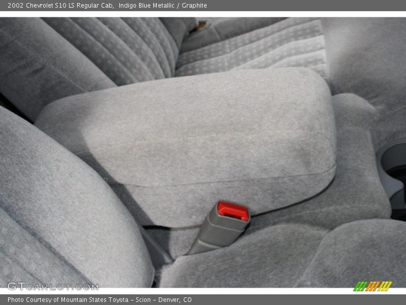 Indigo Blue Metallic / Graphite 2002 Chevrolet S10 LS Regular Cab