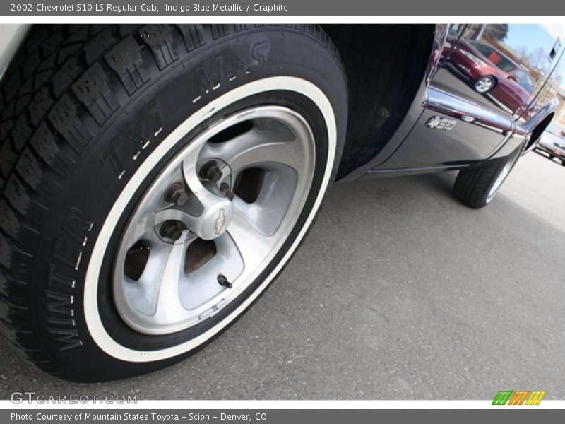 Indigo Blue Metallic / Graphite 2002 Chevrolet S10 LS Regular Cab