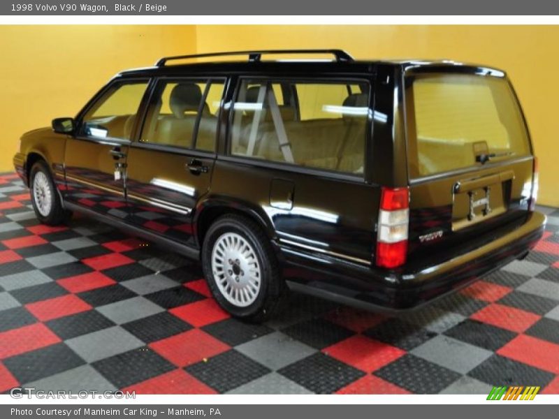 Black / Beige 1998 Volvo V90 Wagon