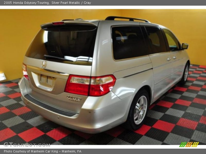 Silver Pearl Metallic / Gray 2005 Honda Odyssey Touring
