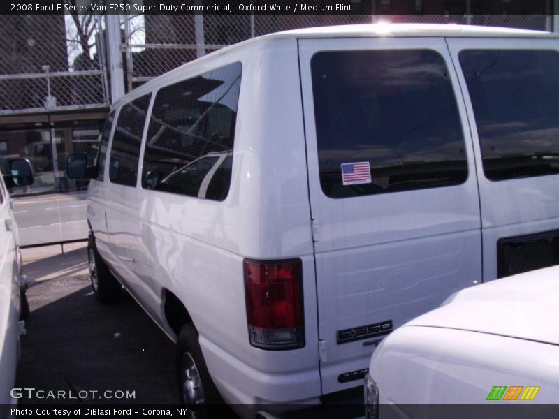 Oxford White / Medium Flint 2008 Ford E Series Van E250 Super Duty Commericial
