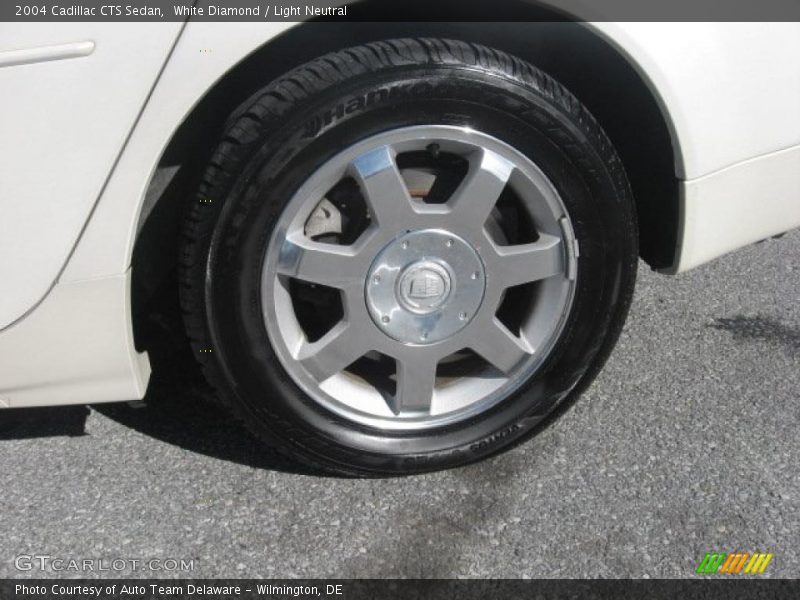 White Diamond / Light Neutral 2004 Cadillac CTS Sedan