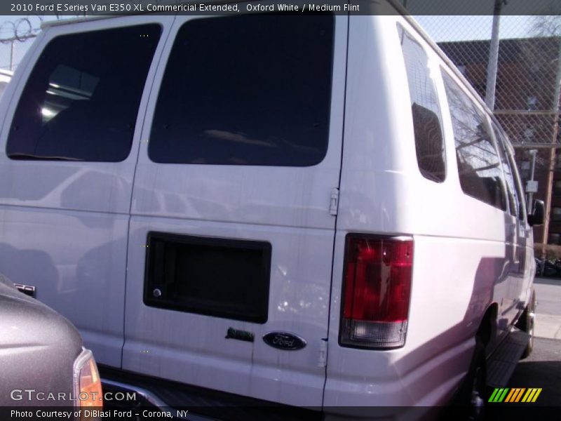 Oxford White / Medium Flint 2010 Ford E Series Van E350 XL Commericial Extended