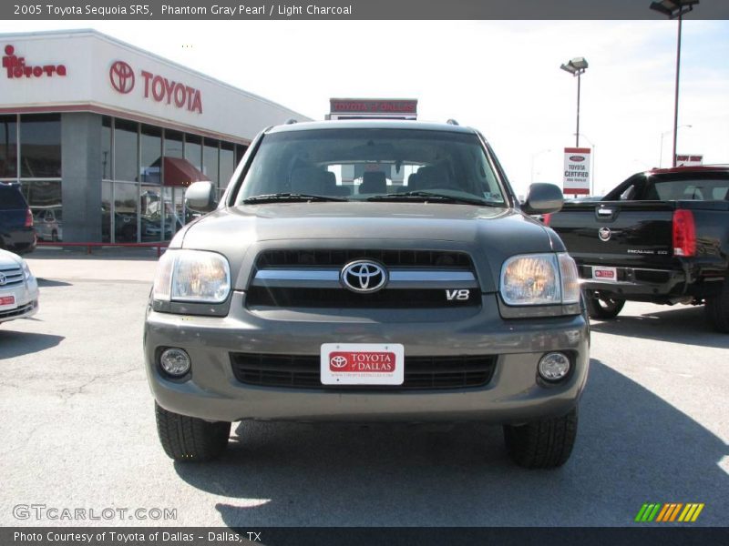 Phantom Gray Pearl / Light Charcoal 2005 Toyota Sequoia SR5