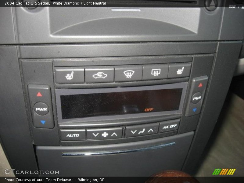 White Diamond / Light Neutral 2004 Cadillac CTS Sedan