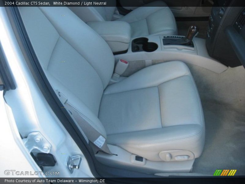 White Diamond / Light Neutral 2004 Cadillac CTS Sedan
