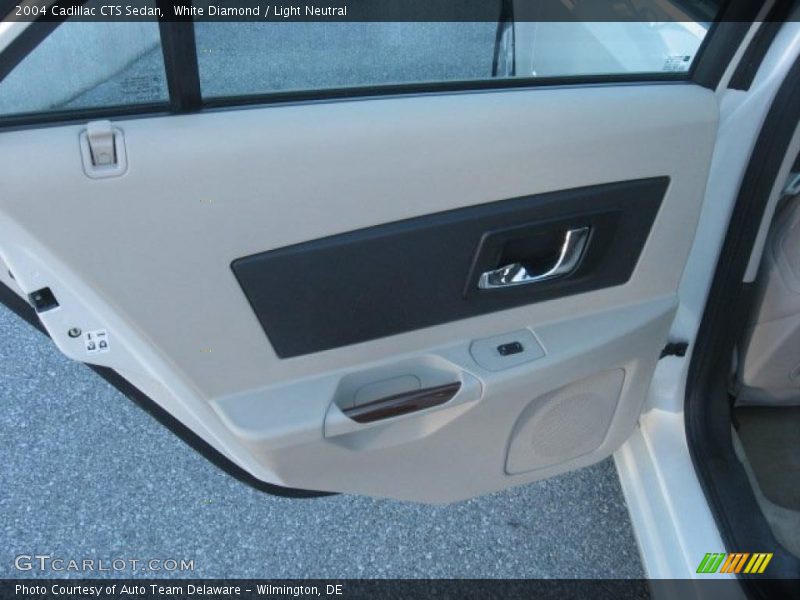 White Diamond / Light Neutral 2004 Cadillac CTS Sedan