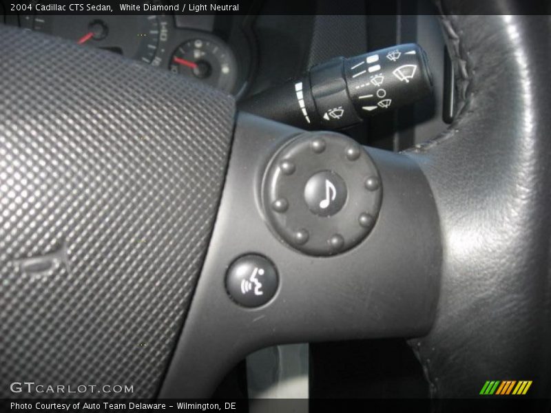 White Diamond / Light Neutral 2004 Cadillac CTS Sedan