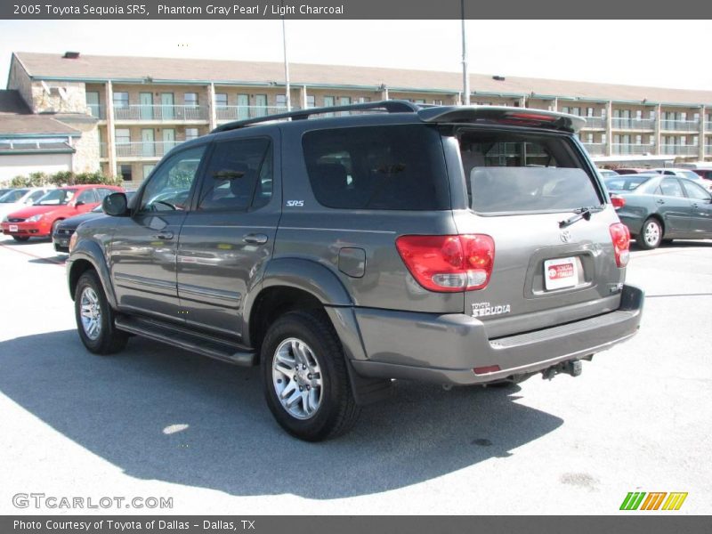 Phantom Gray Pearl / Light Charcoal 2005 Toyota Sequoia SR5