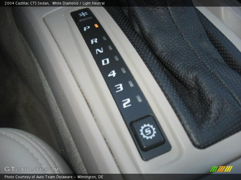 White Diamond / Light Neutral 2004 Cadillac CTS Sedan