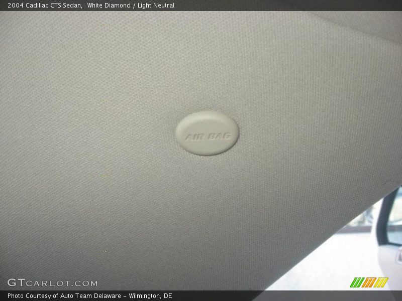 White Diamond / Light Neutral 2004 Cadillac CTS Sedan