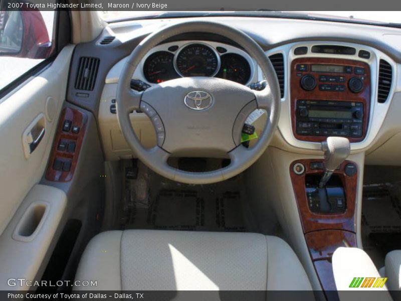 Maroon / Ivory Beige 2007 Toyota Highlander Limited