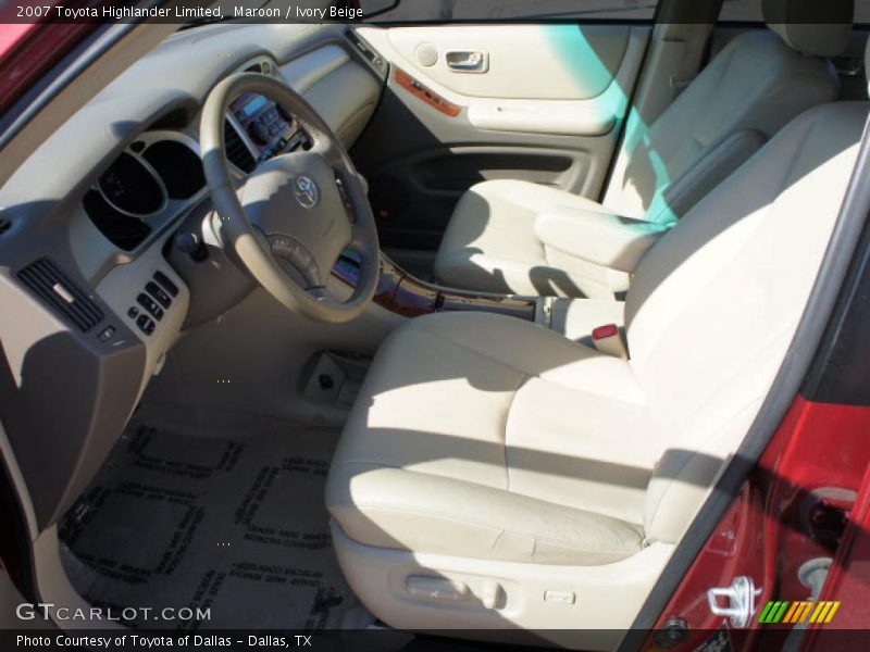 Maroon / Ivory Beige 2007 Toyota Highlander Limited