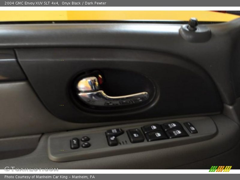 Onyx Black / Dark Pewter 2004 GMC Envoy XUV SLT 4x4