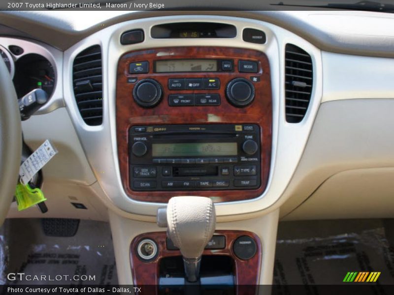 Maroon / Ivory Beige 2007 Toyota Highlander Limited