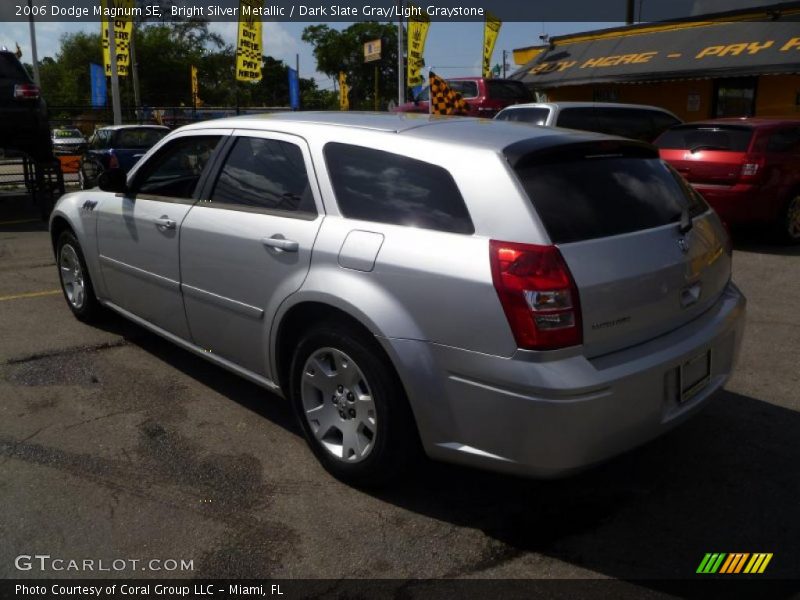 Bright Silver Metallic / Dark Slate Gray/Light Graystone 2006 Dodge Magnum SE