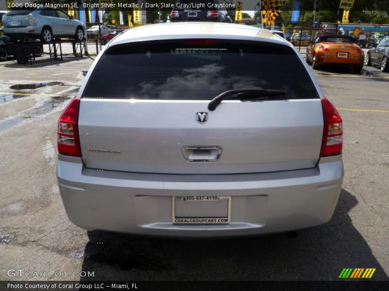Bright Silver Metallic / Dark Slate Gray/Light Graystone 2006 Dodge Magnum SE