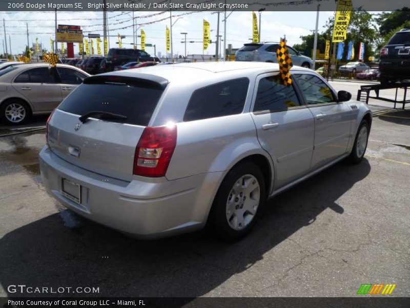 Bright Silver Metallic / Dark Slate Gray/Light Graystone 2006 Dodge Magnum SE