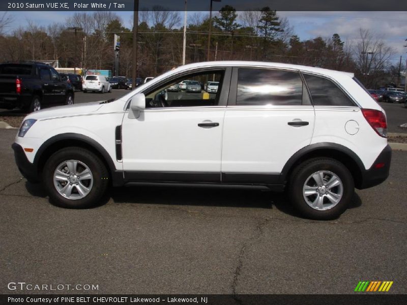 Polar White / Tan 2010 Saturn VUE XE