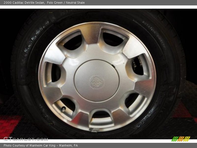 Polo Green / Neutral Shale 2000 Cadillac DeVille Sedan