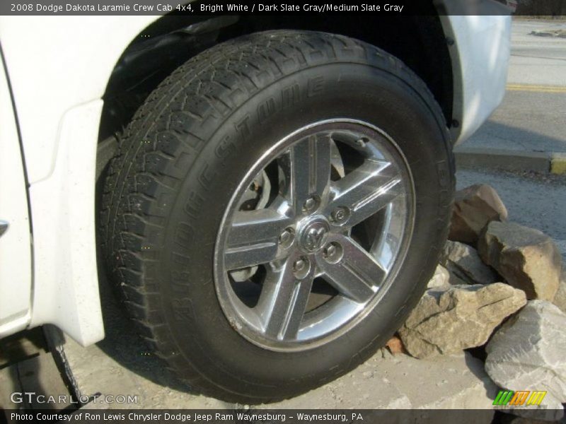 Bright White / Dark Slate Gray/Medium Slate Gray 2008 Dodge Dakota Laramie Crew Cab 4x4