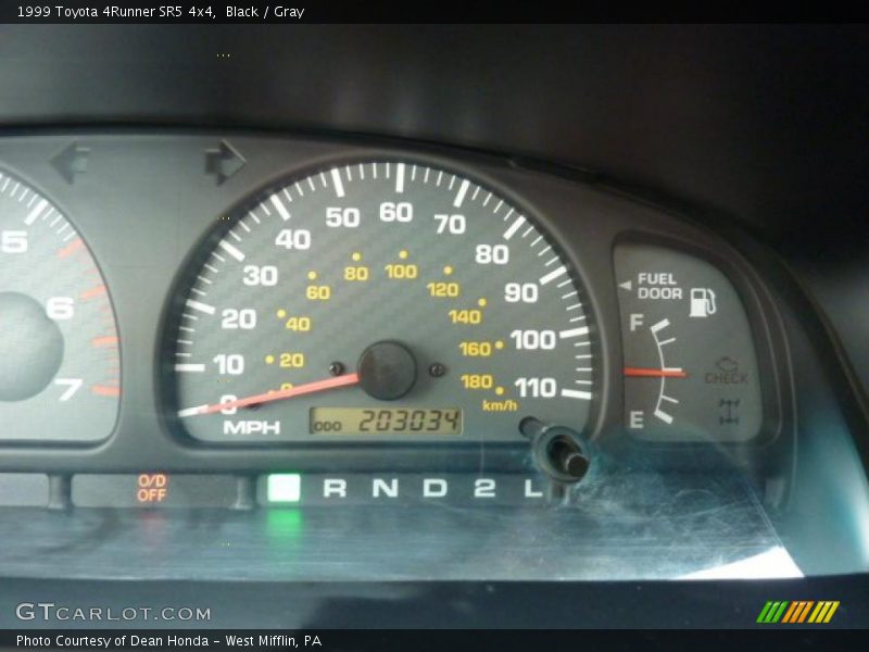 Black / Gray 1999 Toyota 4Runner SR5 4x4